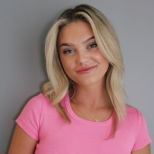 Meet your Posher, Eve